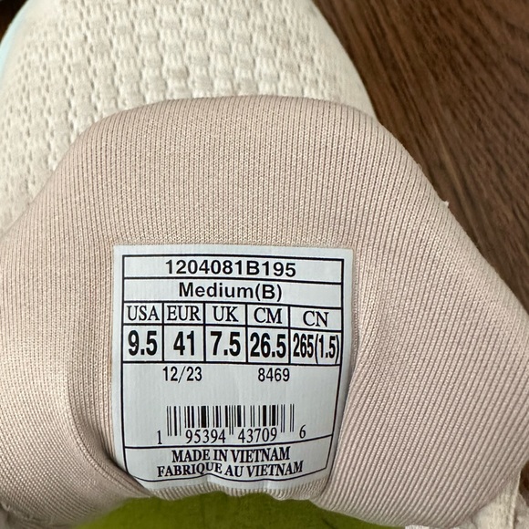 Brooks Glycerin 21 Running Shoes - Womens 9.5 - Picture 6 of 6